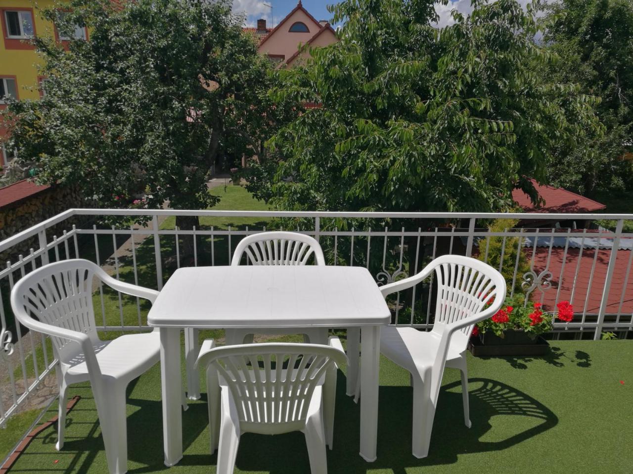 Apartman V Zahrade Nova Vcelnice Exterior photo